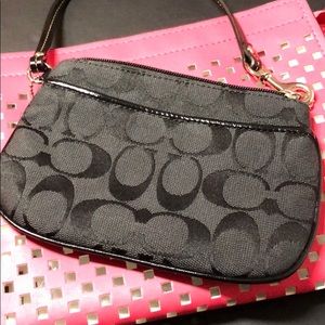 Coach mini pouch black